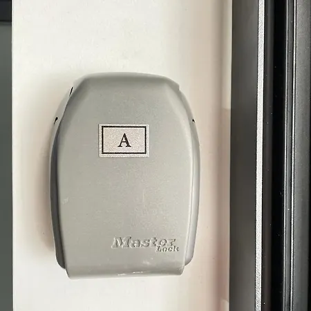 T2 Encantador Com Varanda E Terraço Appartement