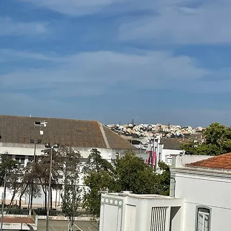 Apartment T2 Encantador Com Varanda E Terraco Portimao