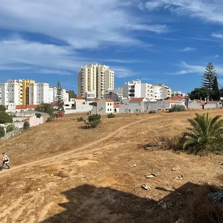 T2 Encantador Com Varanda E Terraco Apartment *