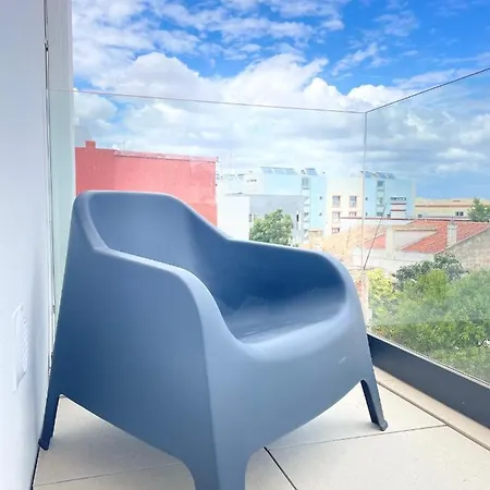Apartment T2 Encantador Com Varanda E Terraco *