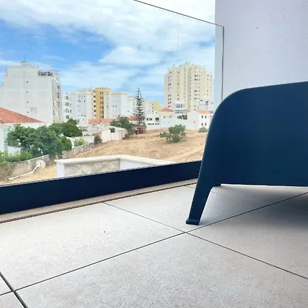 T2 Encantador Com Varanda E Terraco