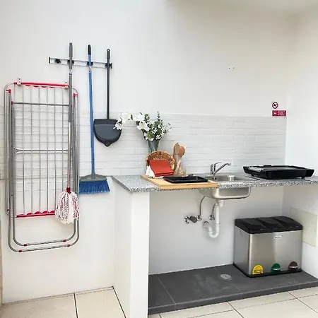 Apartment T2 Encantador Com Varanda E Terraco Portimao