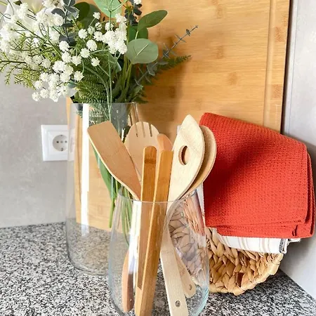 T2 Encantador Com Varanda E Terraco Apartment Portimao
